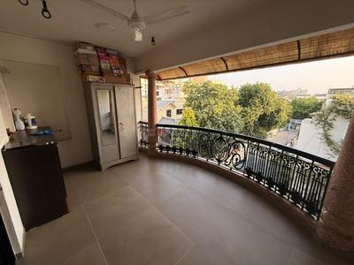 Balcony Image of 2700 Sq.ft 3.5 BHK Apartment / Flat for sale in Navrangpura Ahmedabad for Rs. 20100000