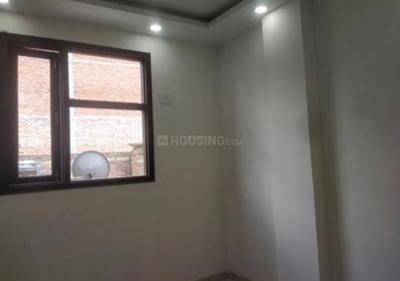 Bedroom Image of 900 Sq.ft 3 BHK Builder Floor for sale in Builders World Property Linkers And Developers BWD - 3, Govindpuri New Delhi for Rs. 6400000