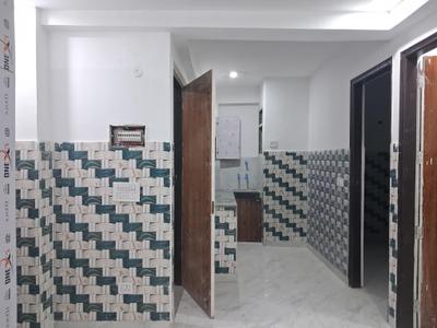 Living Room Image of 1050 Sq.ft 2 BHK Apartment / Flat for sale in Sector 49 Noida for Rs. 4100000