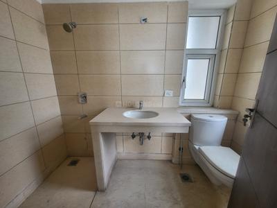 Bathroom Image of 4500 Sq.ft 4 BHK Apartment / Flat for sale in Puri Diplomatic Greens, Sector 110A Gurgaon for Rs. 65000000