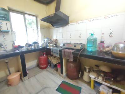 Kitchen Image of 1300 Sq.ft 2.5 BHK Apartment / Flat for rent in Sodepur Kolkata for Rs. 19000