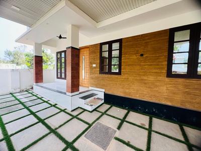 Image of 2000 Sq.ft 4 BHK Independent House for sale in Kakkanad, Kochi for Rs. 9900000