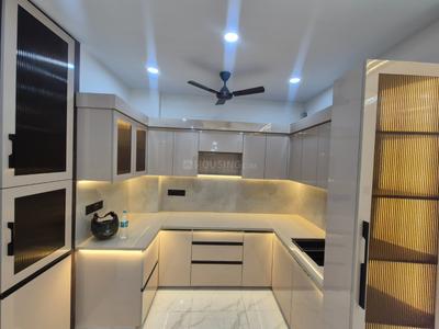 Kitchen Image of 1250 Sq.ft 3 BHK Apartment / Flat for rent in Maya Homes 1, Indirapuram Ghaziabad for Rs. 30000