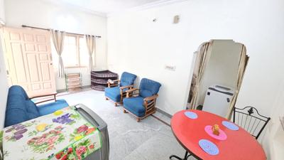 Living Room Image of 800 Sq.ft 2 BHK Independent House for rent in Kammanahalli Bengaluru for Rs. 32000