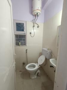 Bathroom Image of 1850 Sq.ft 3 BHK Apartment / Flat for sale in Sector 29 Noida for Rs. 24500000