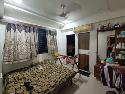 Bedroom Image of 940 Sq.ft 2 BHK Apartment / Flat for sale in Panchshlok Homes, Chandkheda Ahmedabad for Rs. 5500000