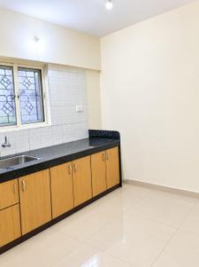 Kitchen Image of 600 Sq.ft 1 BHK Apartment / Flat for rent in Karve Nagar Pune for Rs. 21000