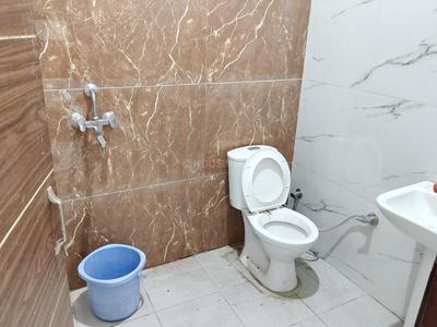 Bathroom Image of 1035 Sq.ft 2 BHK Independent House for rent in RBC Group Happy Home, Sector 115 Mohali for Rs. 23000
