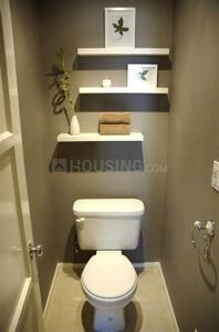 Bathroom Image of 6600 Sq.ft 4 BHK Apartment / Flat for sale in Sunteck Signia Isles, Bandra East Mumbai for Rs. 450000000