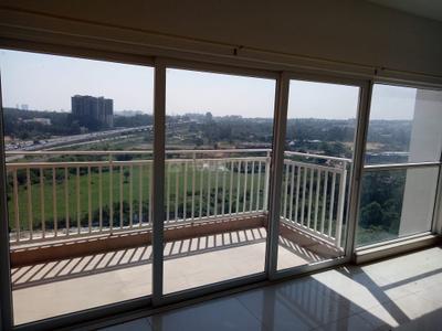Balcony Image of 910 Sq.ft 3 BHK Apartment / Flat for rent in RMZ Galleria Residences, Yelahanka Bengaluru for Rs. 78000