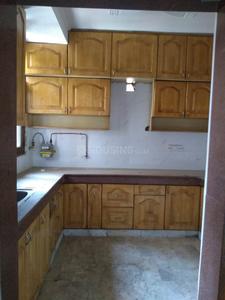 Kitchen Image of 980 Sq.ft 2 BHK Builder Floor for rent in Karol Bagh New Delhi for Rs. 20098