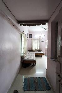 Hall Image of 1962 Sq.ft 3 BHK Apartment / Flat for sale in Bapunagar Ahmedabad for Rs. 6000000