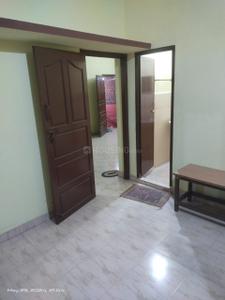 Hall Image of 900 Sq.ft 2 BHK Builder Floor for rent in Palayamkottai Tirunelveli for Rs. 13000