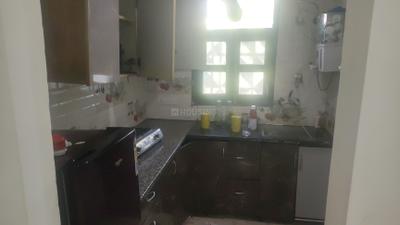 Kitchen Image of 1400 Sq.ft 2 BHK Builder Floor for rent in Sector 46 Gurgaon for Rs. 52000
