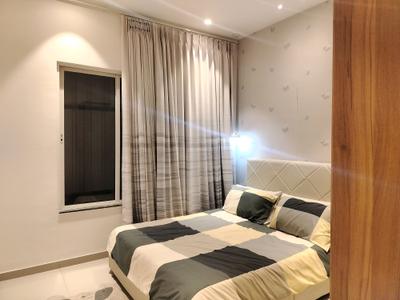 Bedroom Image of 1110 Sq.ft 2 BHK Apartment / Flat for sale in Mantra Monarch, Balewadi Pune for Rs. 11000000