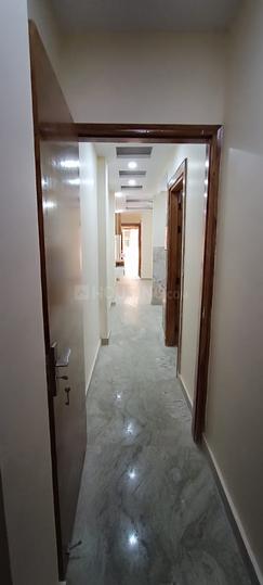 Image of 1100 Sq.ft 3 BHK Apartment / Flat for sale in Krishna Apartment, Krishna Nagar, New Delhi for Rs. 11500000