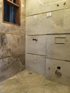 Common Bathroom Image of 555 Sq.ft 2 BHK Apartment / Flat for sale in Signature Global Solera, Sector 107 Gurgaon for Rs. 4700000