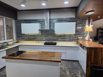 Kitchen Image of 5200 Sq.ft 5 BHK Apartment / Flat for rent in Shree Balaji Wind Park, Vaishno Devi Circle Ahmedabad for Rs. 200000