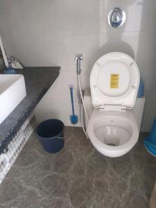 Bedroom One Image of 1050 Sq.ft 2 BHK Apartment / Flat for sale in Hiranandani Gardens Valencia, Powai Mumbai for Rs. 40500000