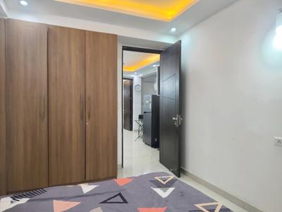 Bedroom Image of 900 Sq.ft 2 BHK Builder Floor for rent in Freedom Fighters Enclave New Delhi for Rs. 39000