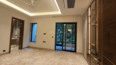 Bedroom Image of 4500 Sq.ft 4 BHK Apartment / Flat for sale in Green Park Extension New Delhi for Rs. 150000000