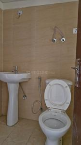 Bathroom Image of 1600 Sq.ft 3.5 BHK Apartment / Flat for sale in Terrace Homes, Noida Extension Greater Noida for Rs. 12432000