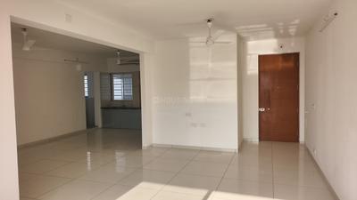 Living Room Image of 1900 Sq.ft 4 BHK Apartment / Flat for rent in New Alkapuri Vadodara for Rs. 32000