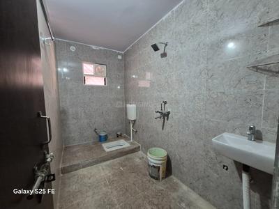 Bathroom Image of 1520 Sq.ft 3 BHK Apartment / Flat for rent in Pundag Ranchi for Rs. 16000