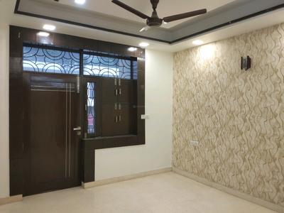 Bedroom Image of 2160 Sq.ft 4 BHK Builder Floor for sale in Preet Vihar New Delhi for Rs. 30000000