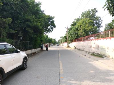 Image of 4500 Sq.ft Residential Plot / Land for sale in Sector 17, Faridabad for Rs. 100000000