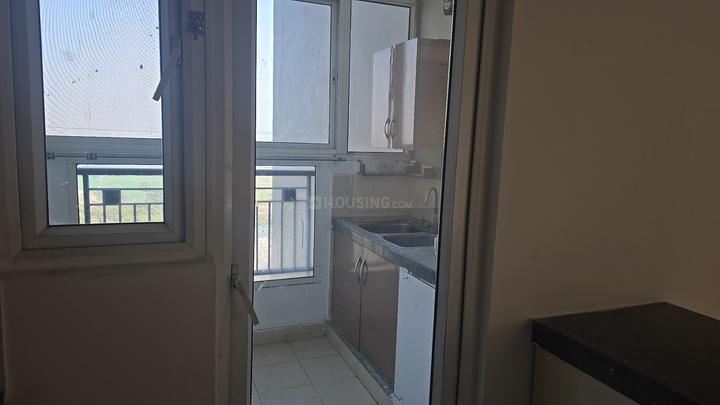 Gulshan Ikebana Main Image 1