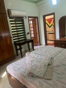 Bedroom Image of 1200 Sq.ft 2.5 BHK Builder Floor for rent in Arjun Nagar New Delhi for Rs. 70000