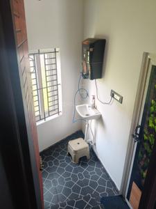 Bathroom Image of 1450 Sq.ft 2 BHK Independent House for sale in Moolapalayam Erode for Rs. 6800000
