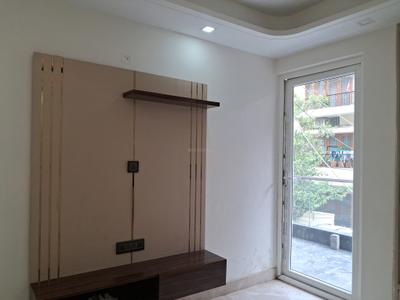 Bedroom Image of 1350 Sq.ft 3 BHK Builder Floor for sale in Paschim Vihar New Delhi for Rs. 25000000