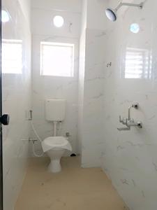 Common Bathroom Image of 750 Sq.ft 2 BHK Apartment / Flat for sale in Kamdahari Kolkata for Rs. 2800000