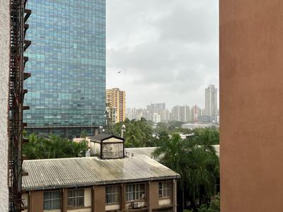 Balcony Image of 550 Sq.ft 1 BHK Apartment / Flat for sale in Dadar West Mumbai for Rs. 22000000