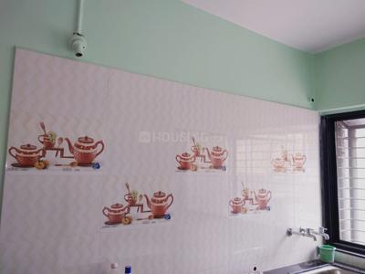 Kitchen Image of 600 Sq.ft 1 BHK Apartment / Flat for rent in Vishrantwadi Pune for Rs. 14000