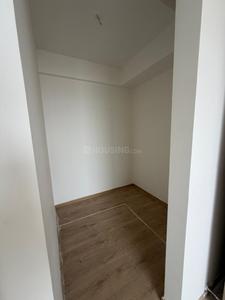 Image of 821 Sq.ft 2.5 BHK Apartment / Flat for sale in Prescon Midtown Bay, Mahim, Mumbai for Rs. 56000000