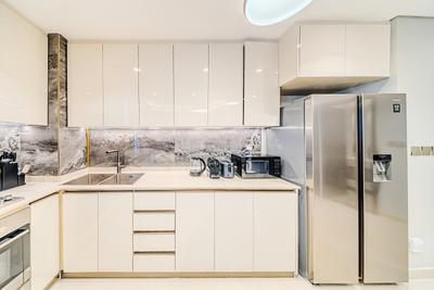 Kitchen Image of 764 Sq.ft 1 BHK Apartment / Flat for sale in Business Bay Dubai for Rs. 44052486