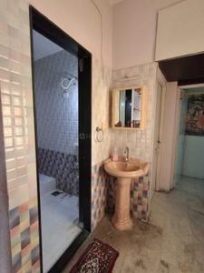 Bathroom Image of 1800 Sq.ft 3 BHK Apartment / Flat for sale in Naranpura Ahmedabad for Rs. 8000000