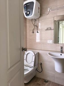Bedroom Two Image of 1900 Sq.ft 3 BHK Apartment / Flat for rent in Shree Vardhman Victoria, Sector 70 Gurgaon for Rs. 50000