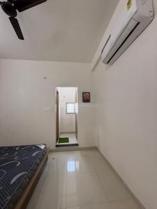 Bedroom Image of 1500 Sq.ft 1 BHK Apartment / Flat for rent in Mahalakshmi Nagar Indore for Rs. 24000