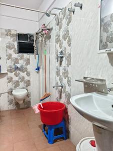 Bathroom Image of 980 Sq.ft 2 BHK Apartment / Flat for rent in Inda Kharagpur for Rs. 16500