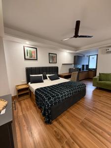Bedroom Image of 600 Sq.ft 1 RK Apartment / Flat for rent in DLF Phase 3 Gurgaon for Rs. 26000