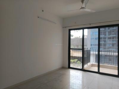 Living Room Image of 780 Sq.ft 1.5 BHK Apartment / Flat for sale in Amanora Gold Towers, Hadapsar Pune for Rs. 8600000