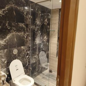 Bathroom Image of 1200 Sq.ft 3 BHK Apartment / Flat for rent in Ekta Crest, Chembur Mumbai for Rs. 145000