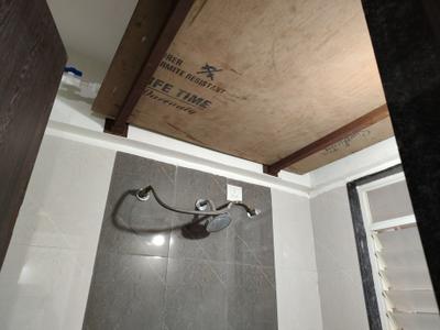 Bathroom Image of 650 Sq.ft 1 BHK Apartment / Flat for rent in Unnati Gagan Cefiro, Undri Pune for Rs. 17500