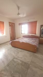 Bedroom Image of 2000 Sq.ft 3 BHK Apartment / Flat for rent in Race Course Vadodara for Rs. 22000