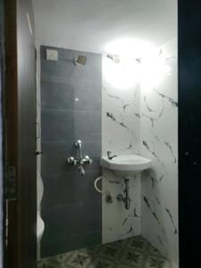 Bedroom Image of 580 Sq.ft 1 BHK Apartment / Flat for rent in Thakur Galaxy, Boisar Mumbai for Rs. 13000