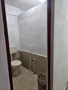 Bathroom Image of 225 Sq.ft 1 RK Apartment / Flat for rent in Harinathpuram Nellore for Rs. 5500